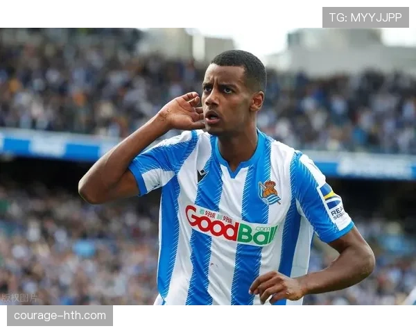 伊萨克进攻体系适配性分析:本赛季表现稳健,持续提升锋线竞争力 伊萨克进攻体系适配性分析:本赛季表现稳健,持续提升锋线竞争力