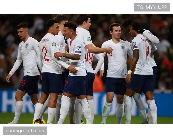 内维斯与罗德里：控场后腰的战术差异解析